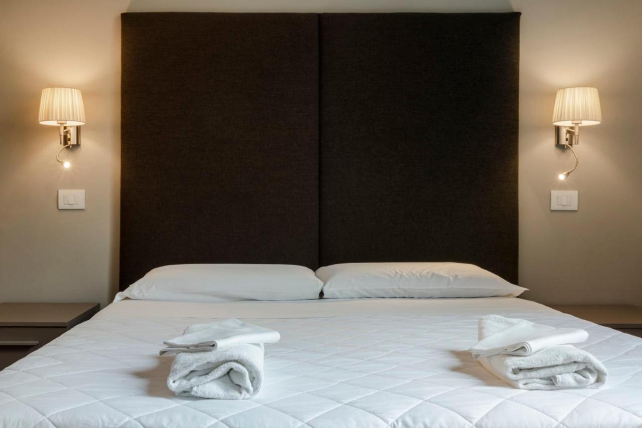 Daphne Guest House Firenze Esterno foto