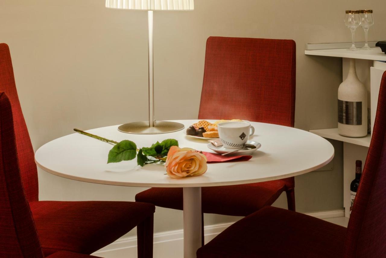 Daphne Guest House Firenze Esterno foto