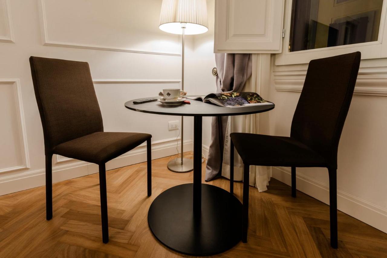 Daphne Guest House Firenze Esterno foto