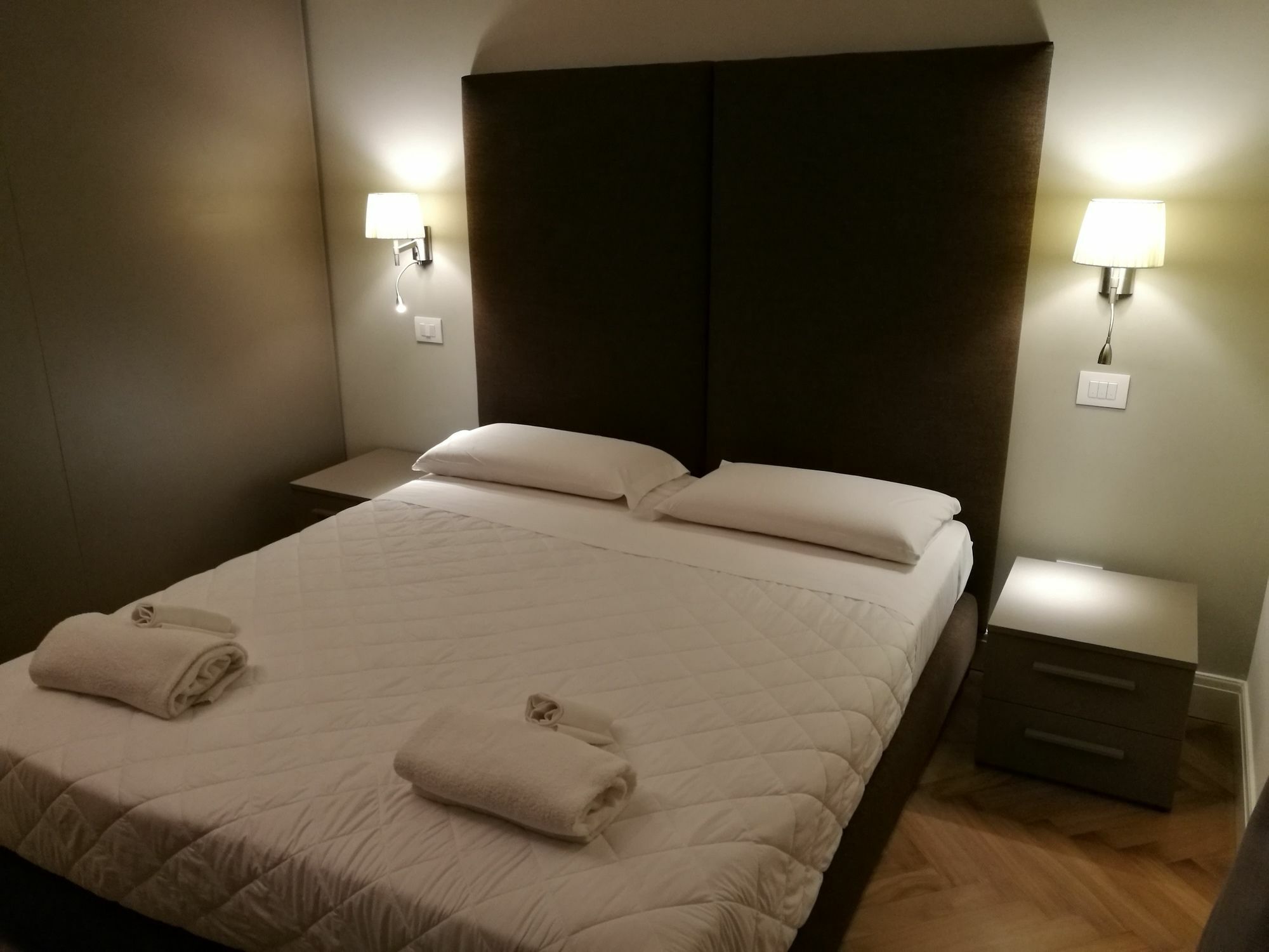 Daphne Guest House Firenze Esterno foto