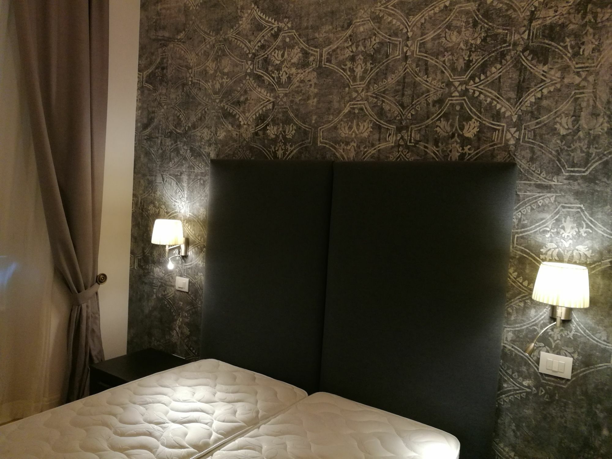 Daphne Guest House Firenze Esterno foto